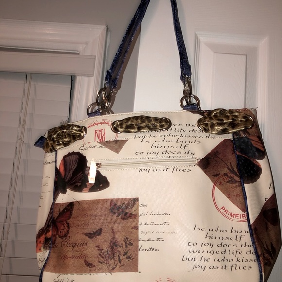 Purse - Picture 2 of 2